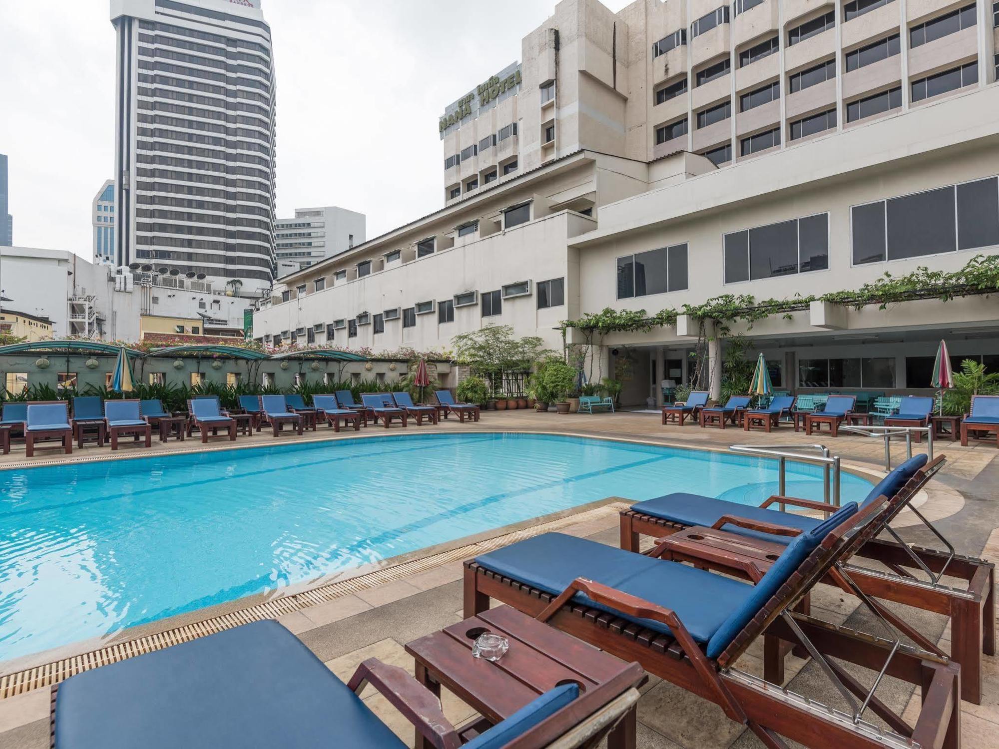 Nana Hotel Bangkok Esterno foto